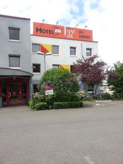 Motel 24h BRE Exterior foto