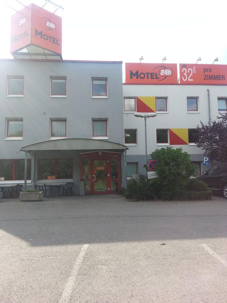 Motel 24h BRE Exterior foto